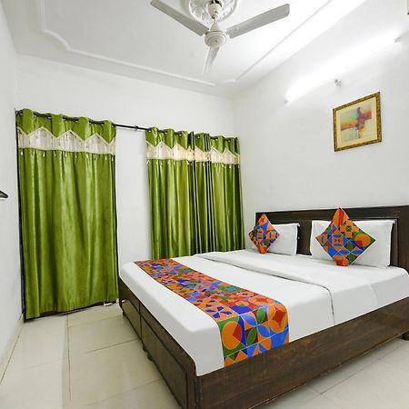Fabexpress Diamond Sec 45 Hotel Chandigarh Exterior photo