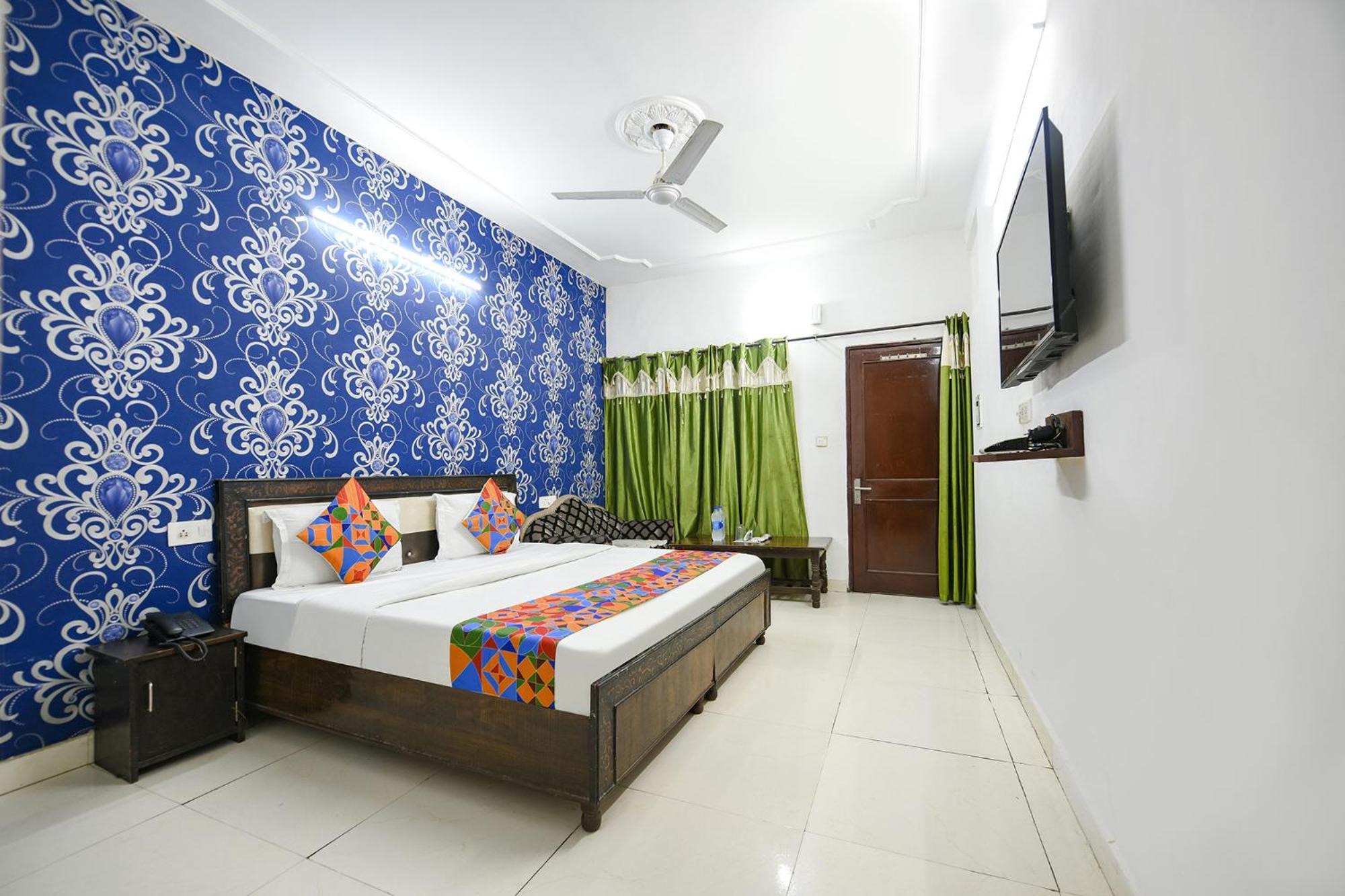 Fabexpress Diamond Sec 45 Hotel Chandigarh Exterior photo