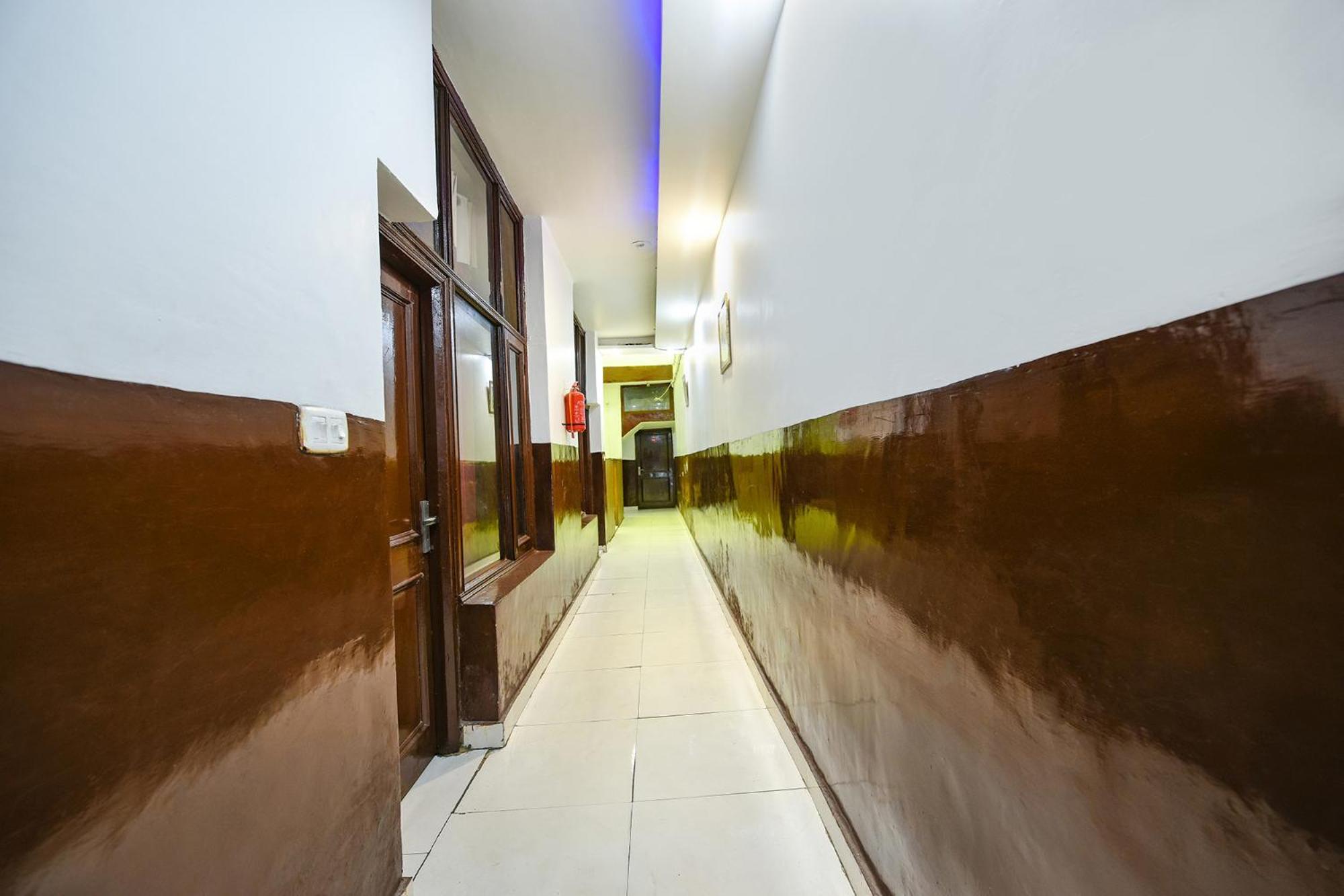 Fabexpress Diamond Sec 45 Hotel Chandigarh Exterior photo