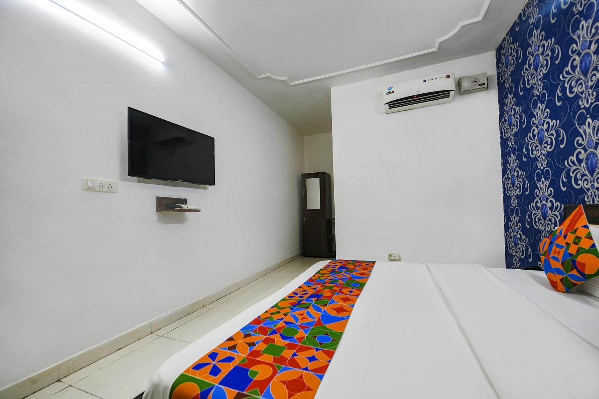 Fabexpress Diamond Sec 45 Hotel Chandigarh Exterior photo