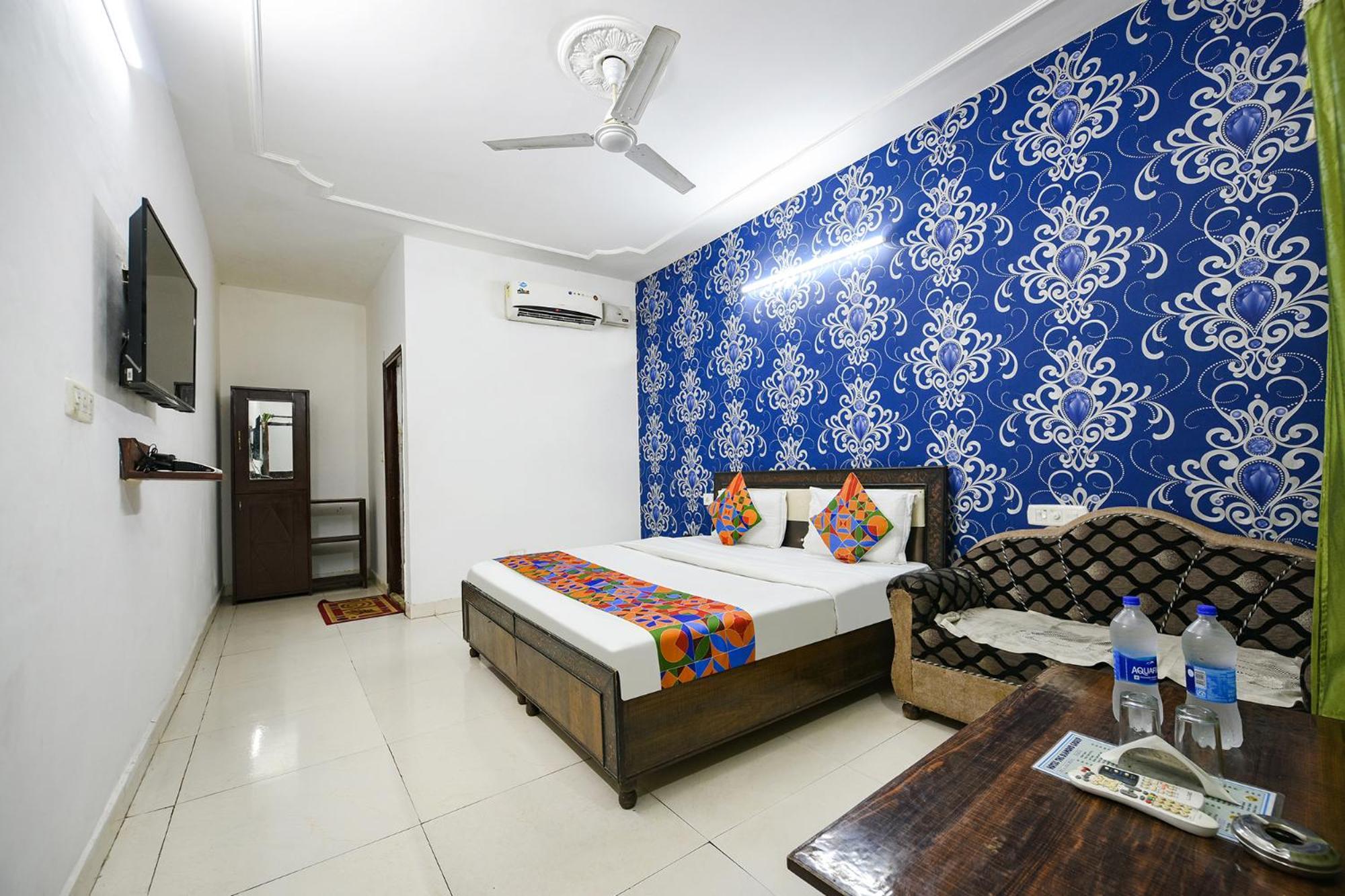Fabexpress Diamond Sec 45 Hotel Chandigarh Exterior photo